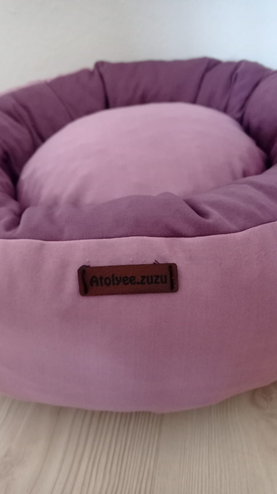 yuvarlak kedi yatağı