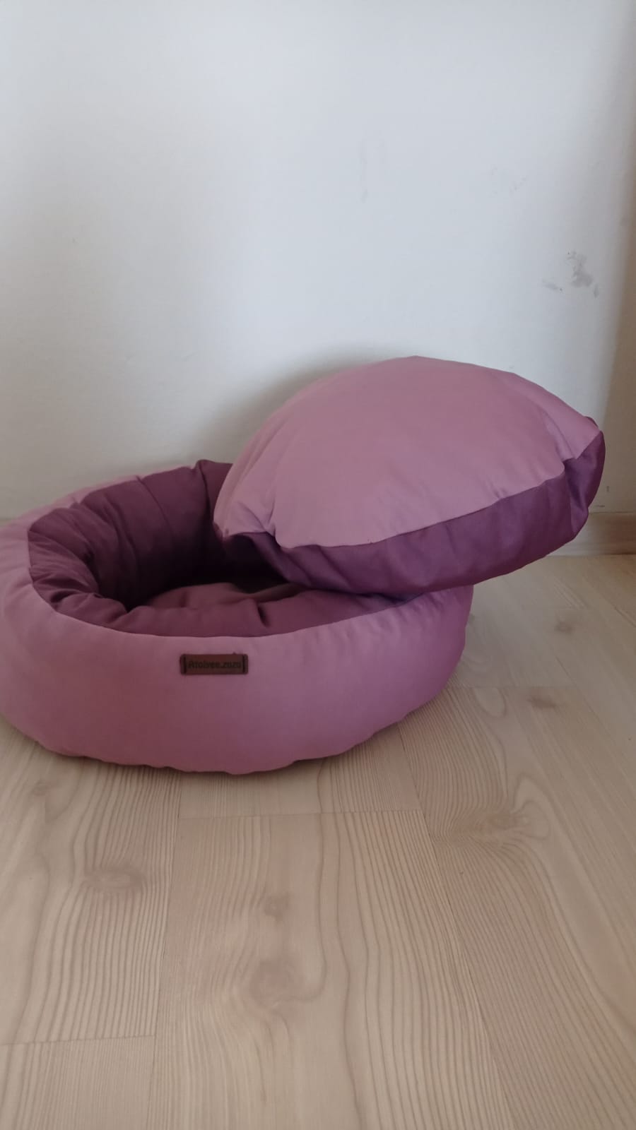 yuvarlak kedi yatağı